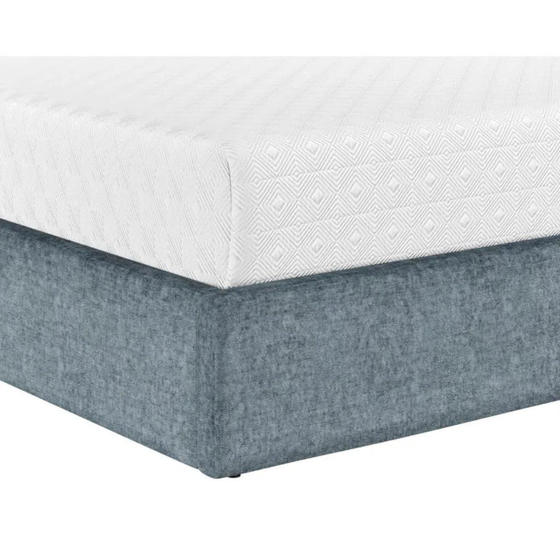 Nylah Fabric Upholstered Classic Bed