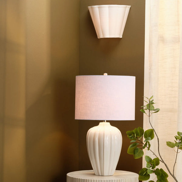 Scalloped 1-Light Wall Sconce