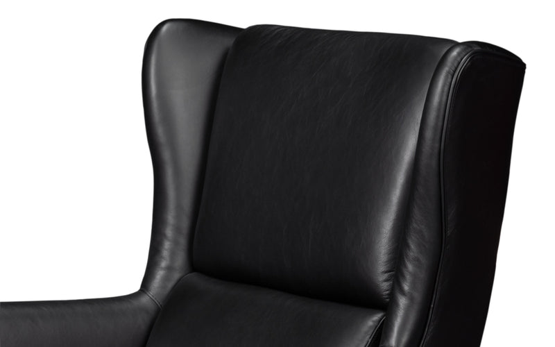 Elite Wing Luxurious Leather Upholstered Armchair