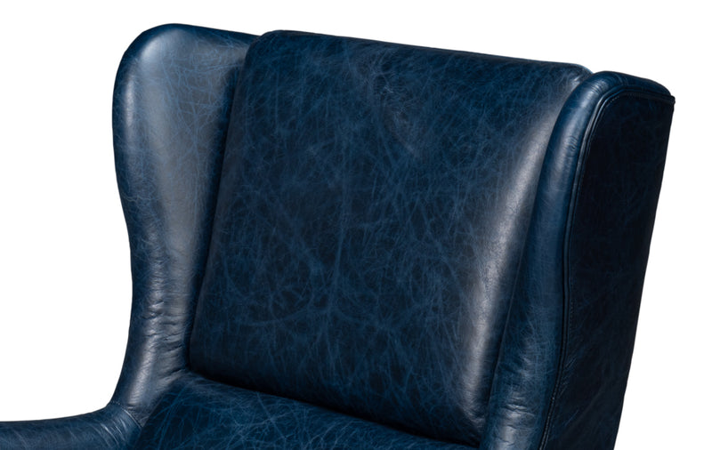 Elite Wing Luxurious Leather Upholstered Armchair