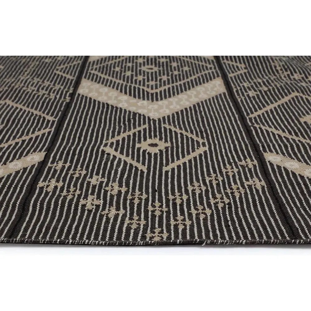 Asana Hand-Woven Outdoor Rug