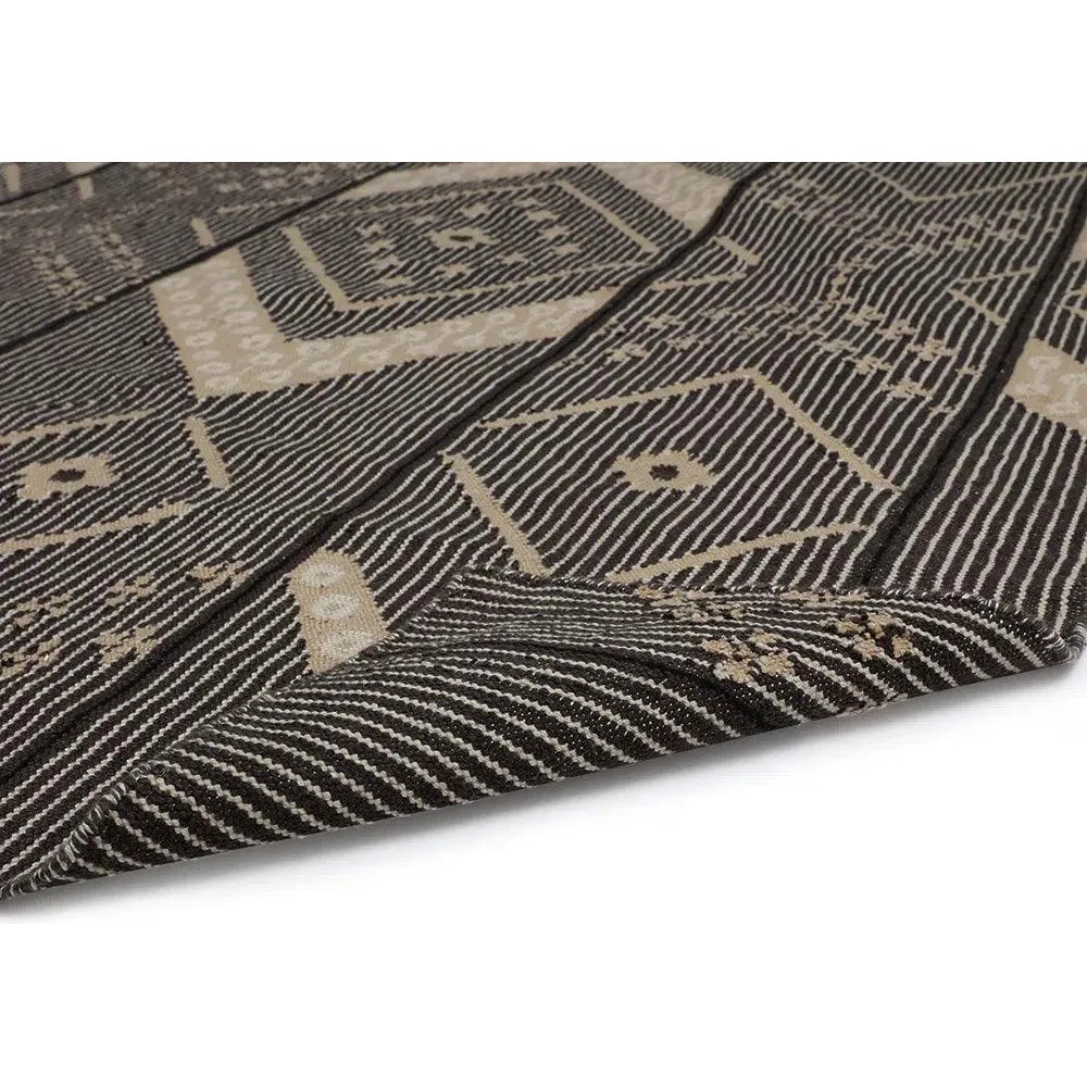 Asana Hand-Woven Outdoor Rug