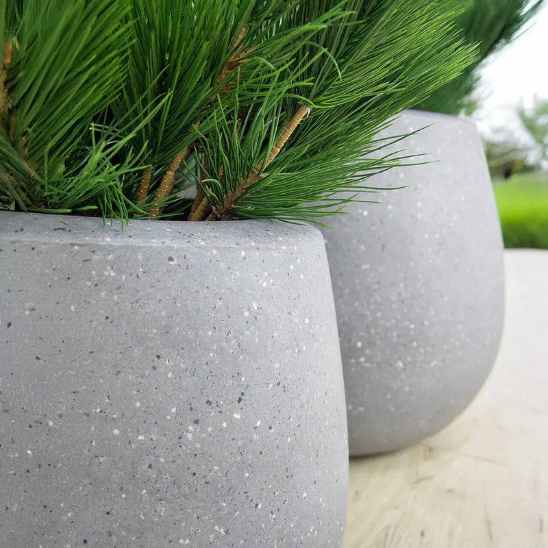 Belly Modern Designed Outdoor Planter-Planters-Le Present-LOOMLAN