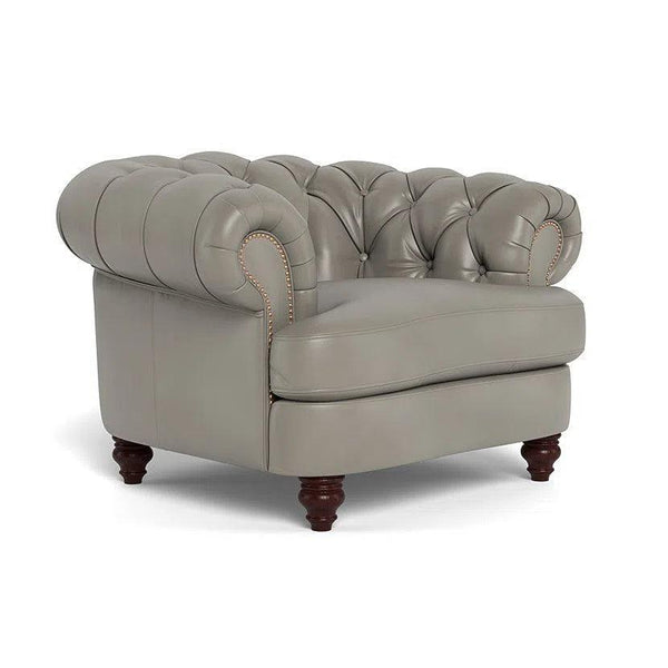 Classic Chesterfield-Inspired Leather Club Chair Retro