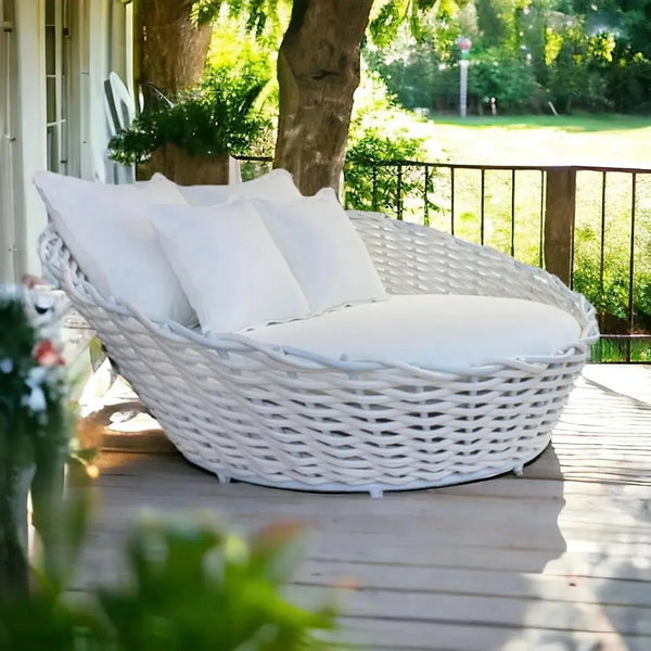 Coastal Nest Rattan Round Outdoor Daybed Lounger