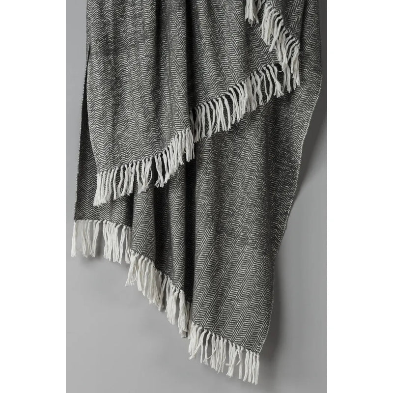 Lidia Soft Throw Blanket Chevron Pattern