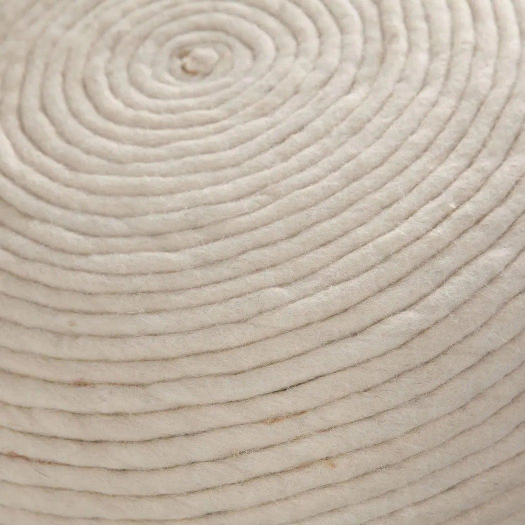 Round Pouf in White Dyed Natural Wool