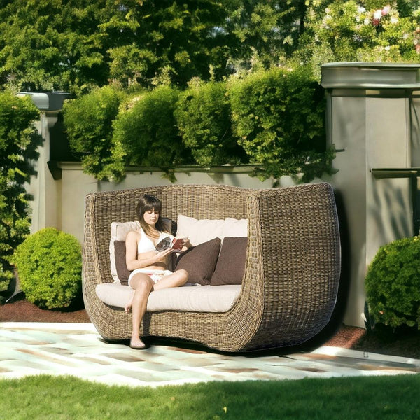Venice Daybed Commercial Grade Outdoor Furniture Outdoor Cabanas & Loungers LOOMLAN By Hospitality Rattan Patio