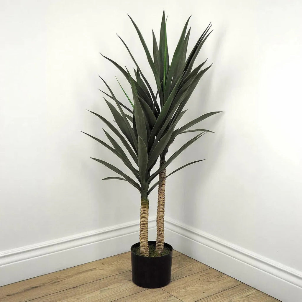 Faux Botanical Indoor Green Yucca - LOOMLAN - Potted Plants