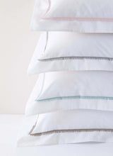 Bitsy Dots PIllowcases Set Bovi Luxury Bedding