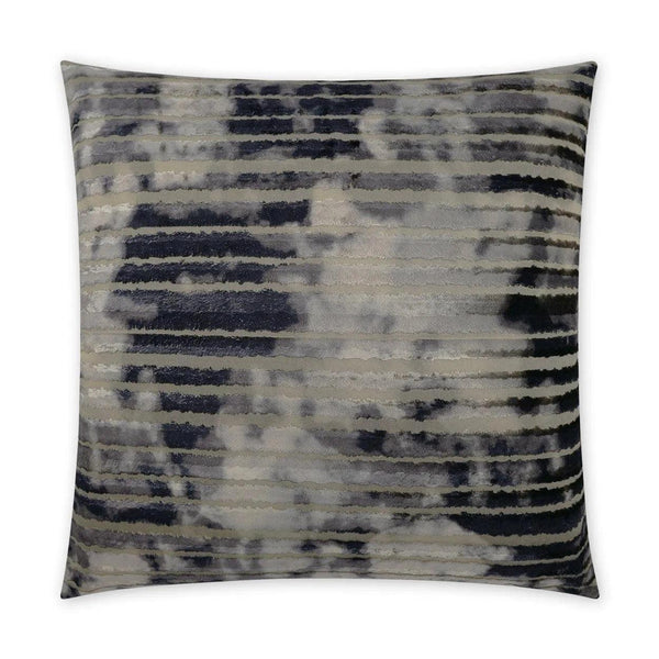 Shady Amethyst Black Throw Pillow With Insert Throw Pillows LOOMLAN By D.V. Kap